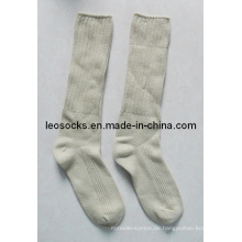 Doppelnadelgestrickte Armeesocken